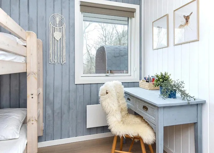 4 Star In Ansager-by Traum